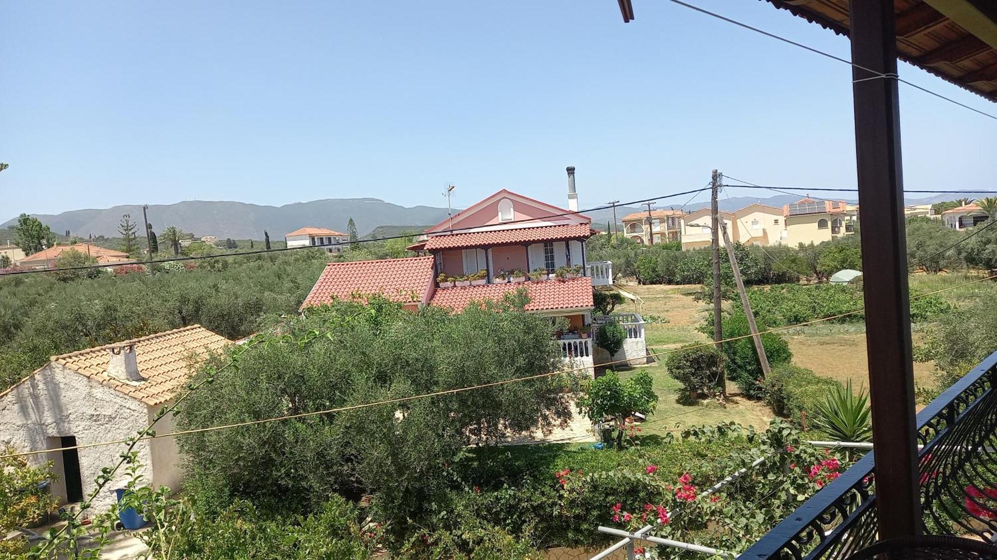 Avouris Studios Kypseli Exterior foto