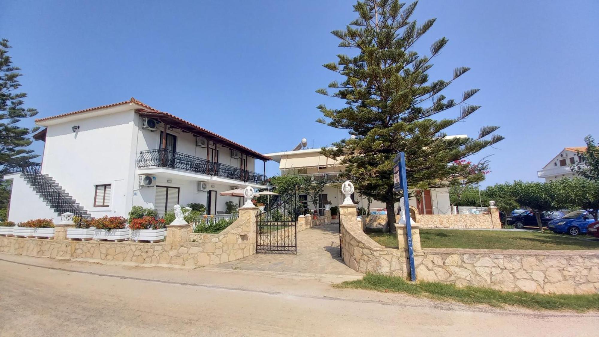 Avouris Studios Kypseli Exterior foto